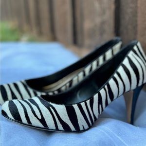 💋Zebra kitten Heels, size 7